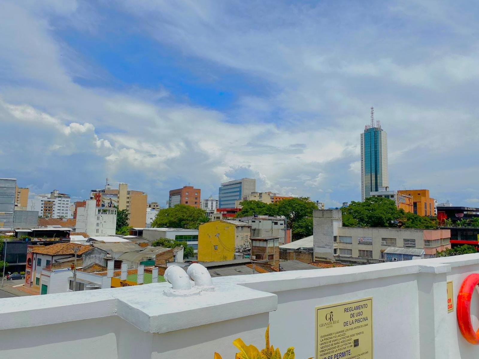 Tama Hotel Granada Real קאלי מראה חיצוני תמונה