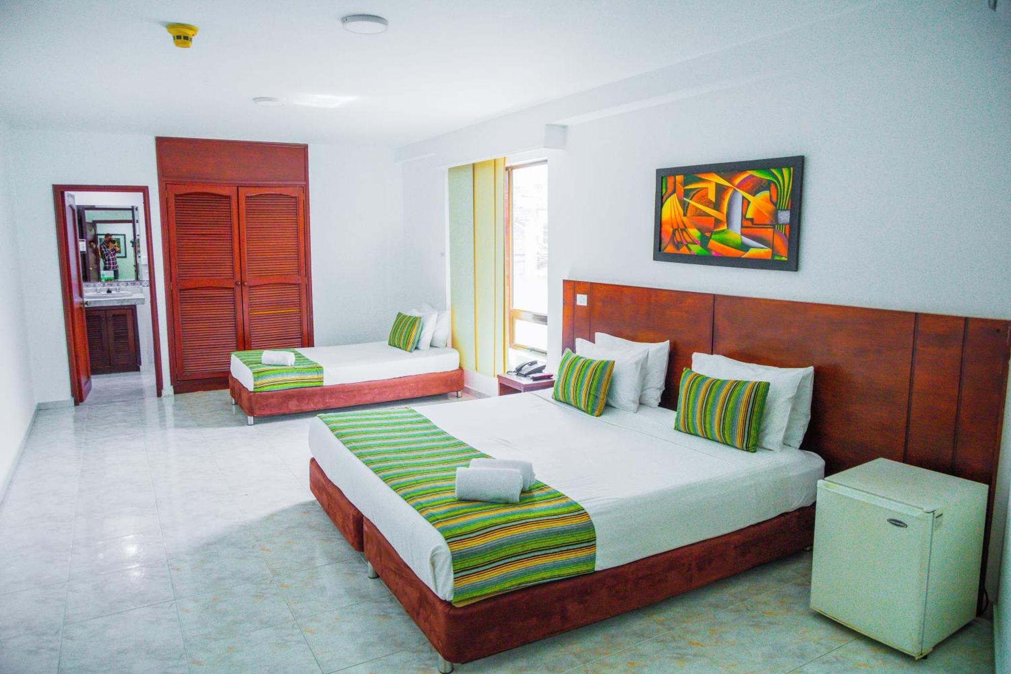 Tama Hotel Granada Real קאלי מראה חיצוני תמונה