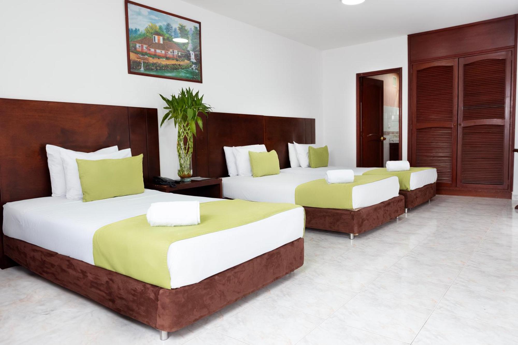 Tama Hotel Granada Real קאלי מראה חיצוני תמונה